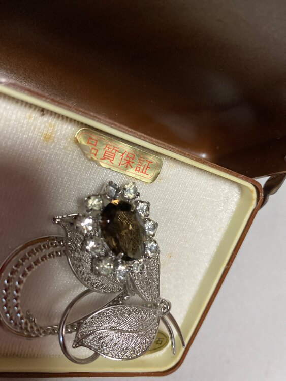 ブローチ（宝石）の商品画像 - 査定依頼日：2025年4月26日