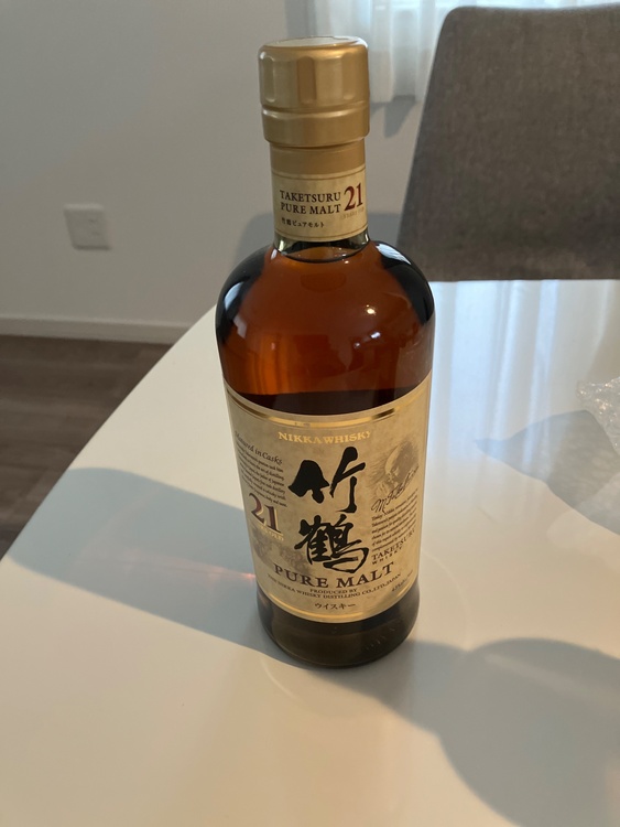 竹鶴21年（お酒）の商品画像 - 査定依頼日：2026年2月21日 - 最高査定価格：84,000円