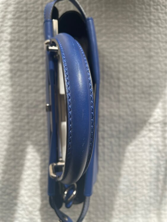 フェンディ  （ブランドバッグ）の商品画像 - 査定依頼日：2025年1月30日 - 最高査定価格：250,000円