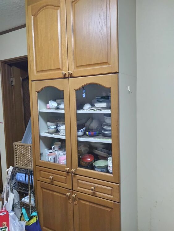 食器棚（家具・寝具）の商品画像 - 査定依頼日：2025年10月12日 - 最高査定価格：3,000円