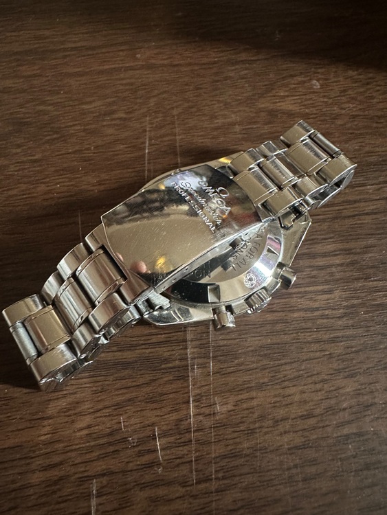 オメガ スピードマスター 311.30.42.30.01.00（高級時計）の商品画像 - 査定依頼日：2025年7月3日 - 最高査定価格：620,000円