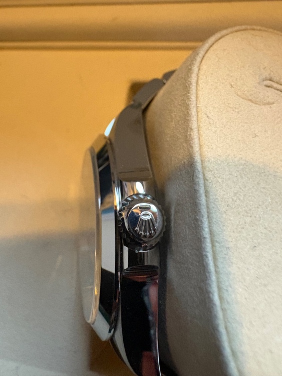 ロレックス エアキング 126900（高級時計）の商品画像 - 査定依頼日：2026年3月25日 - 最高査定価格：1,400,000円