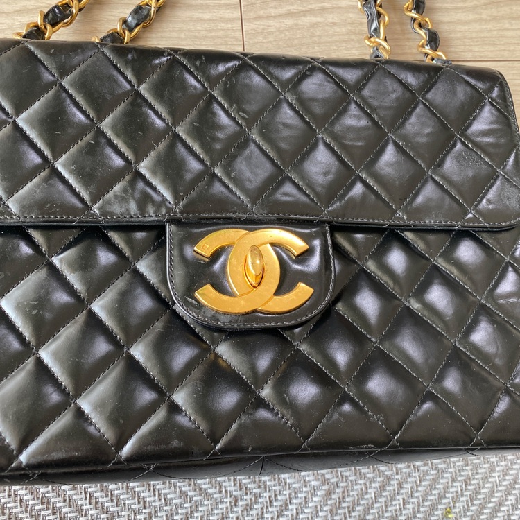 マトラッセ（ブランドバッグ）の商品画像 - 査定依頼日：2025年8月30日 - 最高査定価格：300,000円