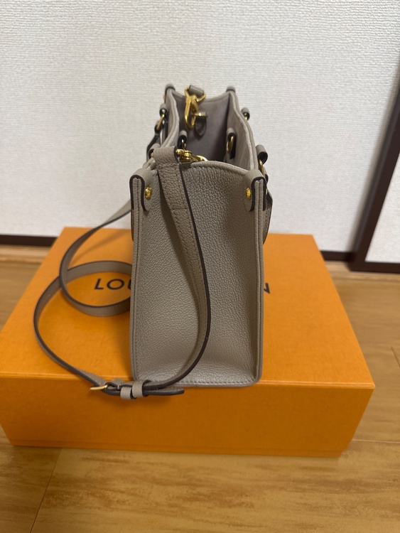 ルイヴィトンモノグラムアンプラントオンザゴーPMトゥルトレール（ブランドバッグ）の商品画像 - 査定依頼日：2026年4月11日 - 最高査定価格：340,000円