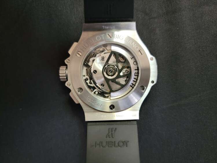 ウブロ ビックバン （高級時計）の商品画像 - 査定依頼日：2025年1月28日 - 最高査定価格：730,000円
