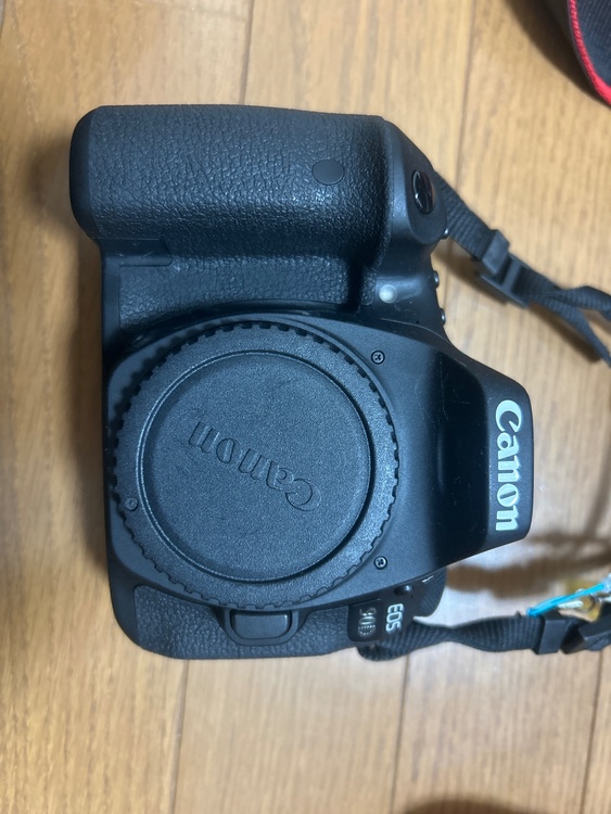 EOS90D（カメラ）の商品画像 - 査定依頼日：2026年6月6日 - 最高査定価格：74,100円