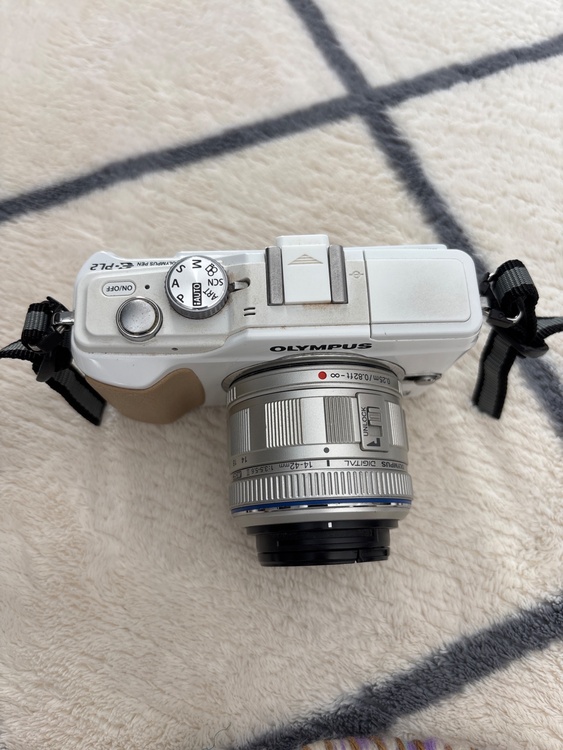 一眼レフ（カメラ）の商品画像 - 査定依頼日：2026年1月26日 - 最高査定価格：15,000円