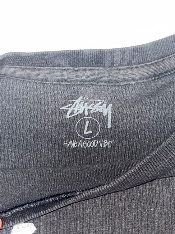 STUSSY OLD SKOOL FLAVOR Tシャツ（古着・ファッション）の商品画像 - 査定依頼日：2026年9月12日 - 最高査定価格：1,500円