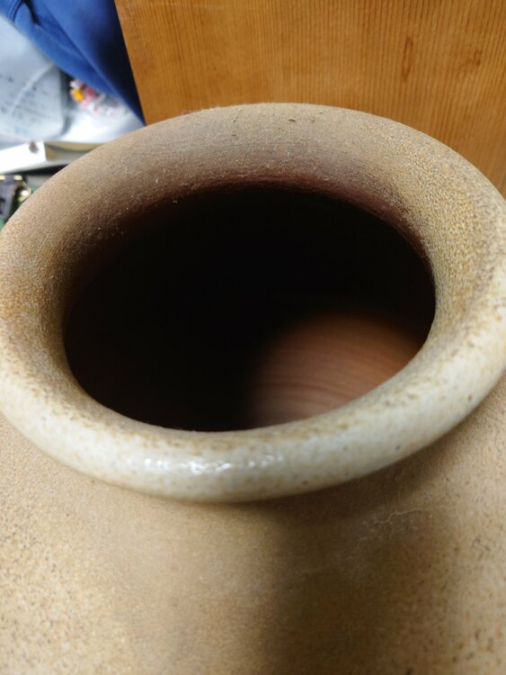 信楽焼大壺　幸山作（美術品・骨董品）の商品画像 - 査定依頼日：2025年12月10日 - 最高査定価格：1,200円