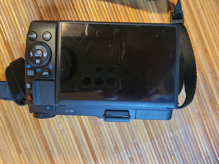 パワーショットG1XM2（カメラ）の商品画像 - 査定依頼日：2026年8月15日 - 最高査定価格：52,000円