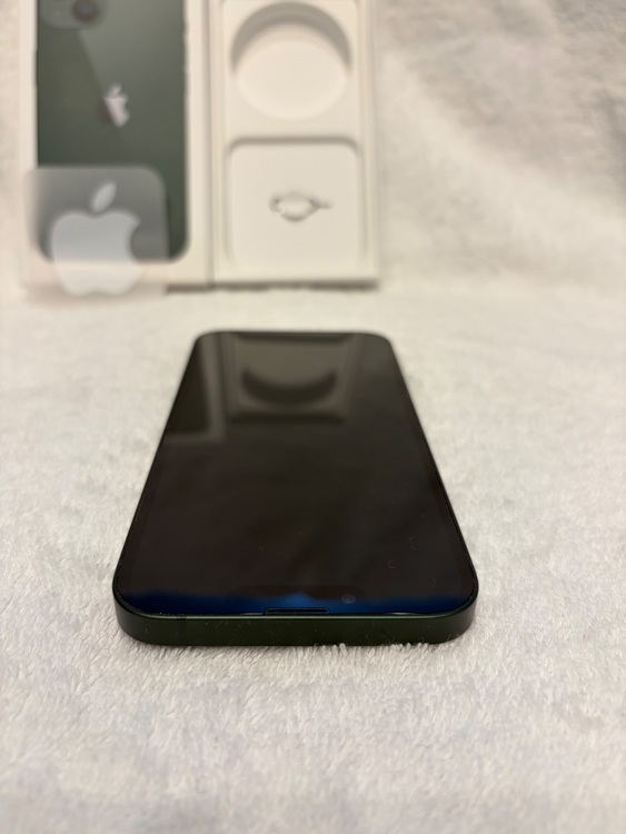 iPhone 13 512GB Softbank（スマホ）の商品画像 - 査定依頼日：2025年11月9日 - 最高査定価格：52,000円