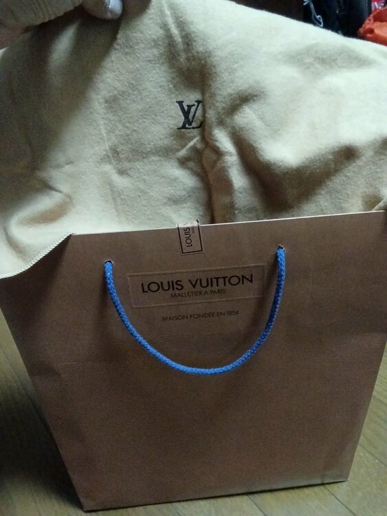 ルイヴィトン エピ （ブランドバッグ）の商品画像 - 査定依頼日：2026年4月21日 - 最高査定価格：50,000円