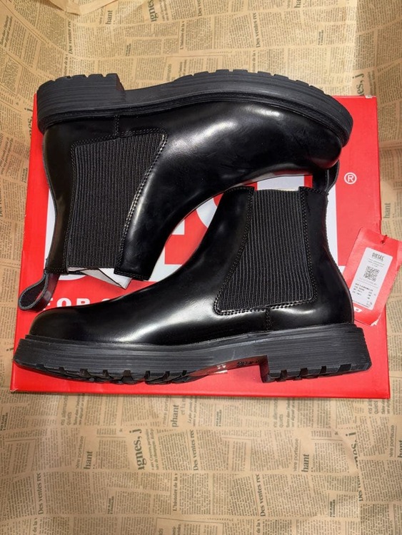 ブーツ（古着・ファッション）の商品画像 - 査定依頼日：2026年2月21日 - 最高査定価格：100,000円