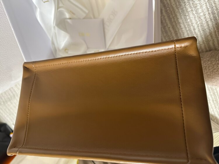 トートバッグ（ブランドバッグ）の商品画像 - 査定依頼日：2025年5月1日 - 最高査定価格：2,500,000円