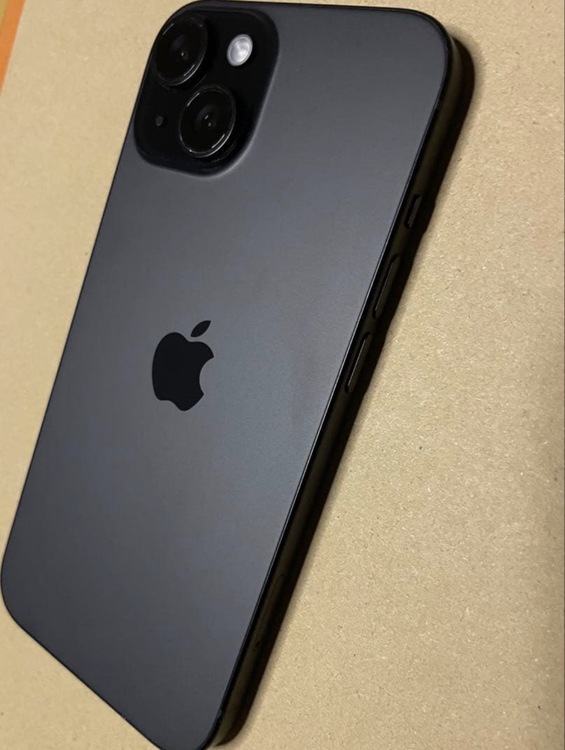 iPhone 15 128GB Softbank（スマホ）の商品画像 - 査定依頼日：2026年4月1日 - 最高査定価格：63,000円