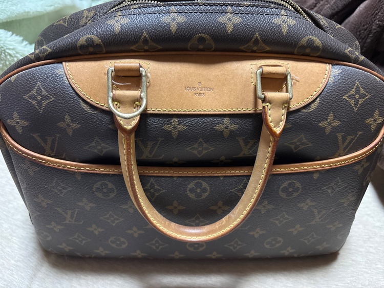 ルイヴィトン モノグラム （ブランドバッグ）の商品画像 - 査定依頼日：2026年3月18日 - 最高査定価格：50,000円