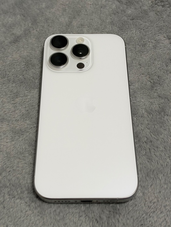 iPhone iPhone 16 Pro 256GB SIMフリー（スマホ）の商品画像 - 査定依頼日：2026年9月20日 - 最高査定価格：122,500円