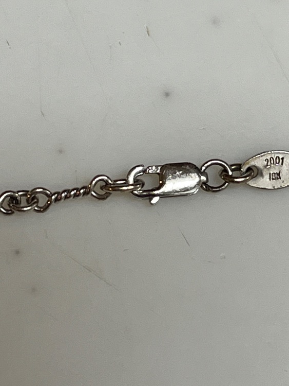 クロムハーツツイストチェーンネックレス18WGK（古着・ファッション）の商品画像 - 査定依頼日：2025年7月23日 - 最高査定価格：300,000円