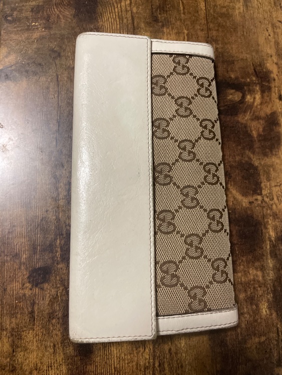 長財布（ブランド財布・小物）の商品画像 - 査定依頼日：2025年6月23日 - 最高査定価格：3,000円