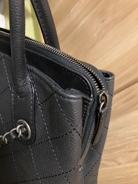 ヴィンテージライン　2wayハンドバックチェーンショルダーキャビアスキン（ブランドバッグ）の商品画像 - 査定依頼日：2026年1月14日 - 最高査定価格：350,000円