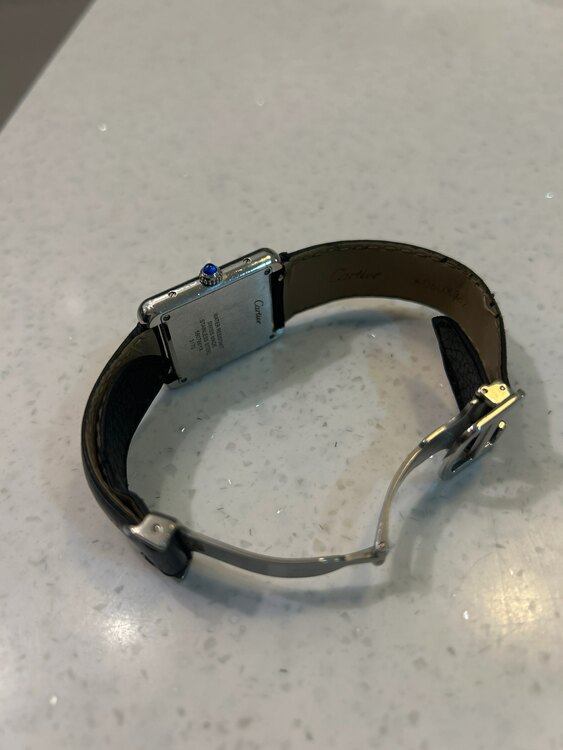 カルティエ タンク （高級時計）の商品画像 - 査定依頼日：2025年2月21日 - 最高査定価格：350,000円