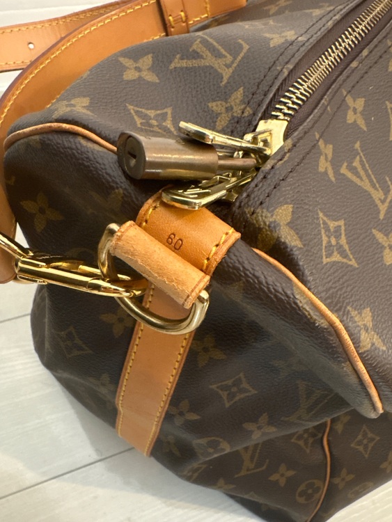 ボストン（ブランドバッグ）の商品画像 - 査定依頼日：2025年8月30日 - 最高査定価格：100,000円