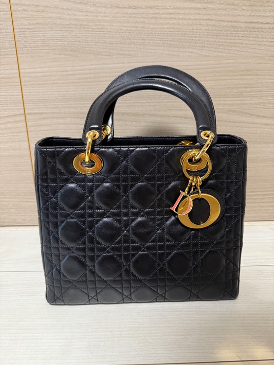 レディディオール（ブランドバッグ）の商品画像 - 査定依頼日：2025年9月26日 - 最高査定価格：330,000円