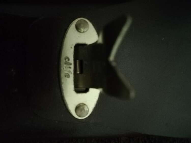 クリフ日本製ペンケース革製（ブランド財布・小物）の商品画像 - 査定依頼日：2024年10月20日