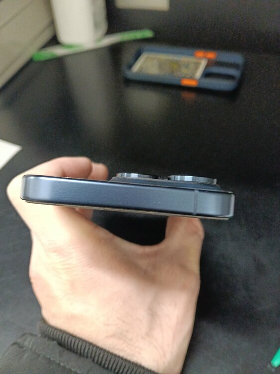 iPhone 15 Pro 256GB SIMフリー（スマホ）の商品画像 - 査定依頼日：2026年1月22日 - 最高査定価格：87,000円