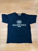 バレンシアガ　Tシャツ（古着・ファッション）の商品画像 - 査定依頼日：2026年2月17日 - 最高査定価格：100,000円