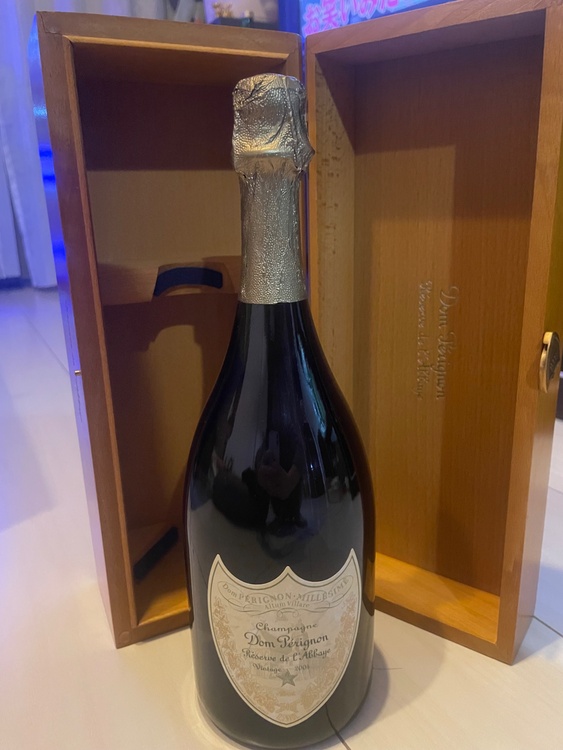 ドンペリ　ラベイ（お酒）の商品画像 - 査定依頼日：2025年12月24日 - 最高査定価格：140,000円