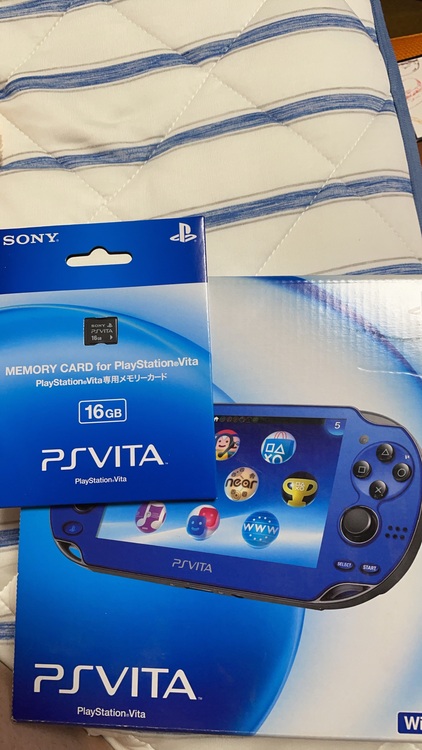 psVita（ゲーム機本体・ゲームソフト）の商品画像 - 査定依頼日：2025年9月14日 - 最高査定価格：12,600円