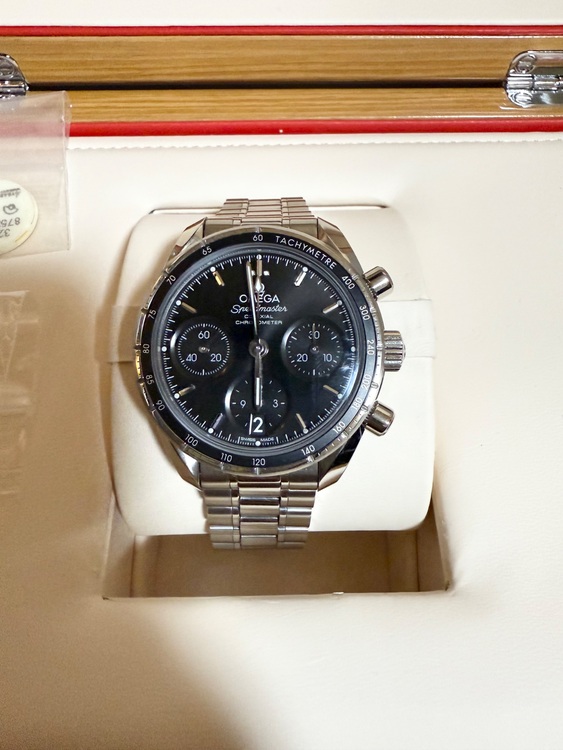 オメガ スピードマスター 324.30.38.50.01.001（高級時計）の商品画像 - 査定依頼日：2025年9月2日 - 最高査定価格：480,000円