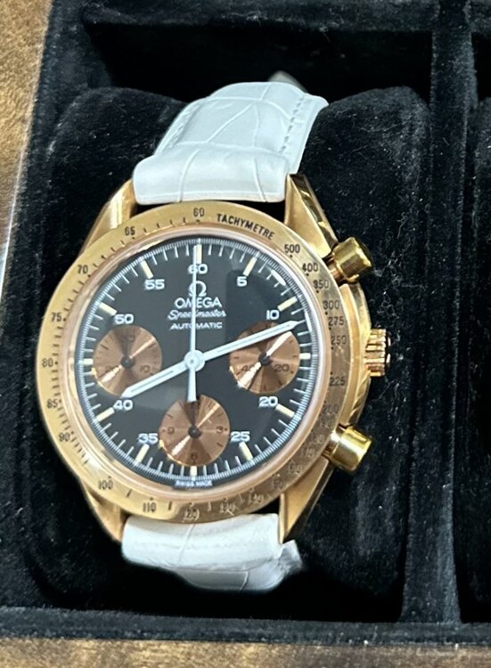 オメガ スピードマスター 175003（高級時計）の商品画像 - 査定依頼日：2025年6月1日 - 最高査定価格：900,000円