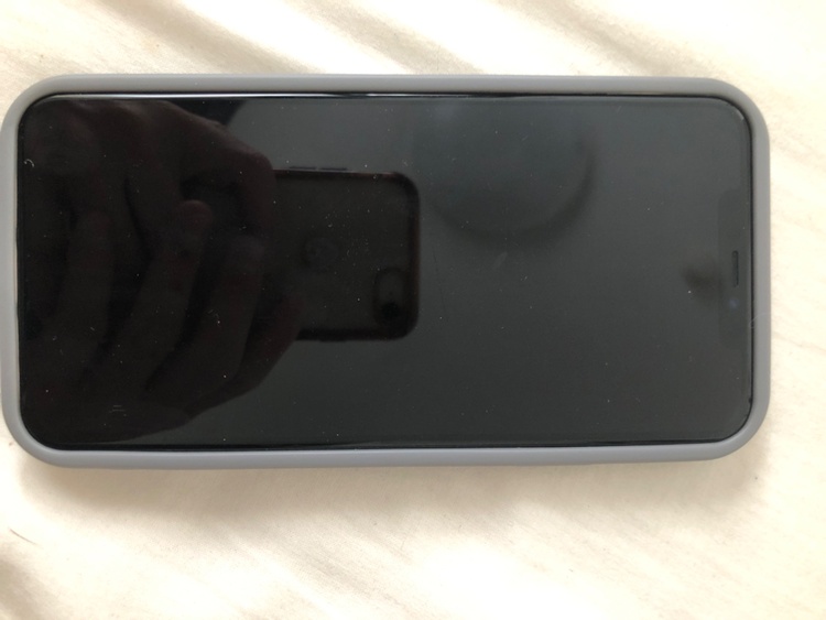 iPhone iPhoneXR 256GB SIMフリー（スマホ）の商品画像 - 査定依頼日：2026年6月17日 - 最高査定価格：8,000円