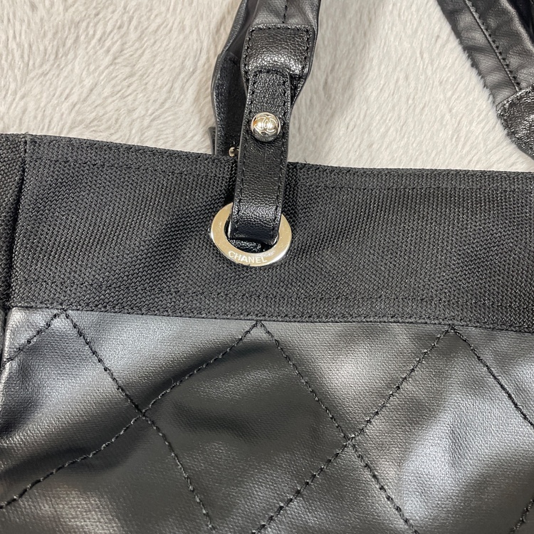 CHANEL シャネル パリビアリッツ トート（ブランドバッグ）の商品画像 - 査定依頼日：2025年12月9日 - 最高査定価格：110,000円