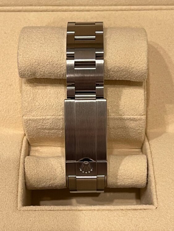 ロレックス エクスプローラー 12427（高級時計）の商品画像 - 査定依頼日：2025年5月29日 - 最高査定価格：1,110,000円