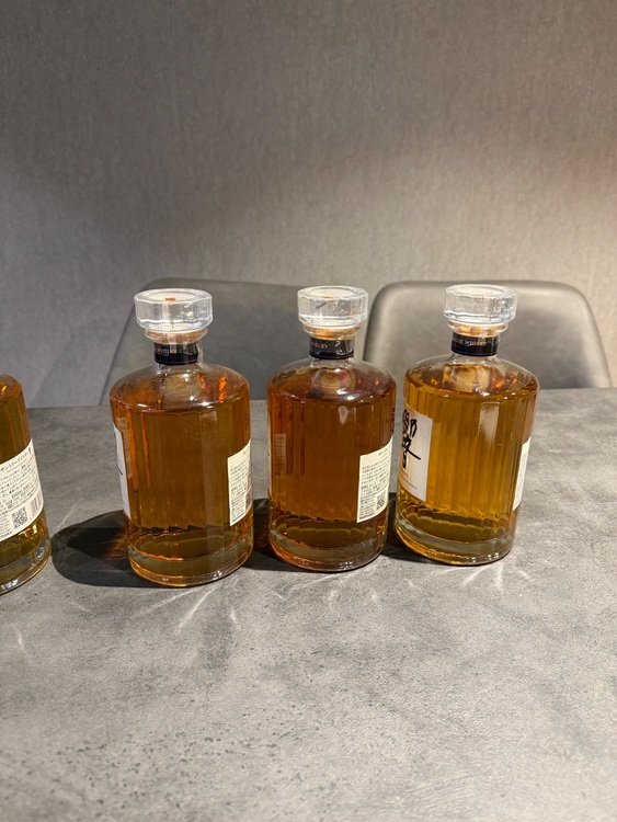 響（お酒）の商品画像 - 査定依頼日：2025年11月25日 - 最高査定価格：72,000円