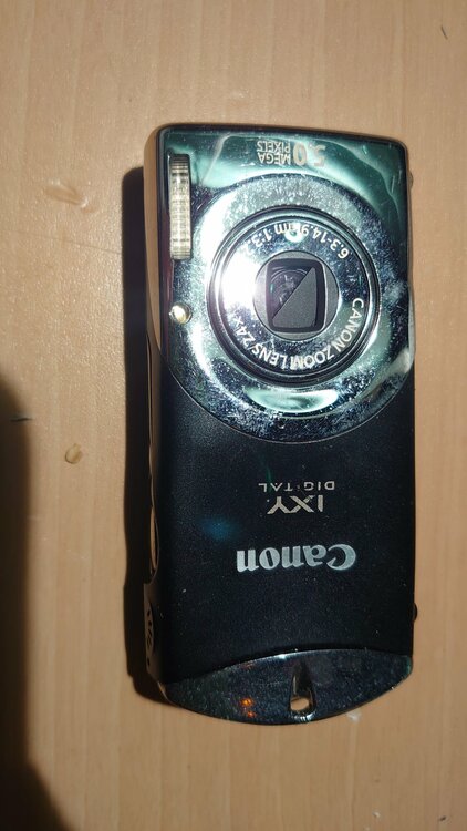 ixy digtal L3（カメラ）の商品画像 - 査定依頼日：2026年3月30日 - 最高査定価格：500円