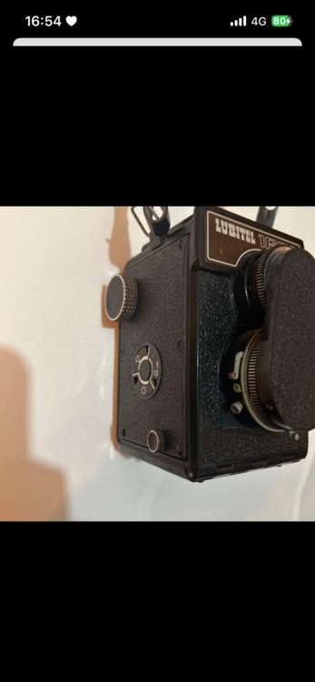 ロシア製の二眼レフカメラ「LUBITEL 166B（ルビテル166B）」（カメラ）の商品画像 - 査定依頼日：2026年2月16日 - 最高査定価格：2,750円