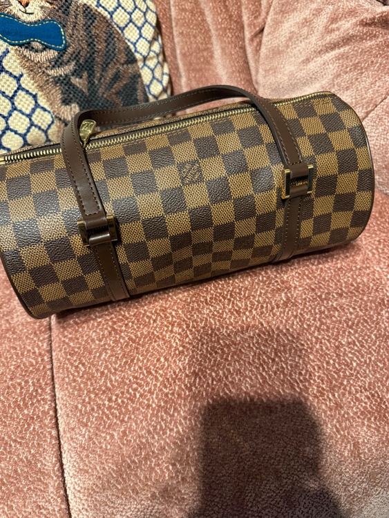 パピヨンPM （ブランドバッグ）の商品画像 - 査定依頼日：2025年12月16日 - 最高査定価格：90,000円